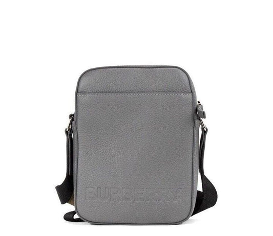 Burberry Thornton petit sac à main bandoulière en cuir grainé avec logo en relief gris