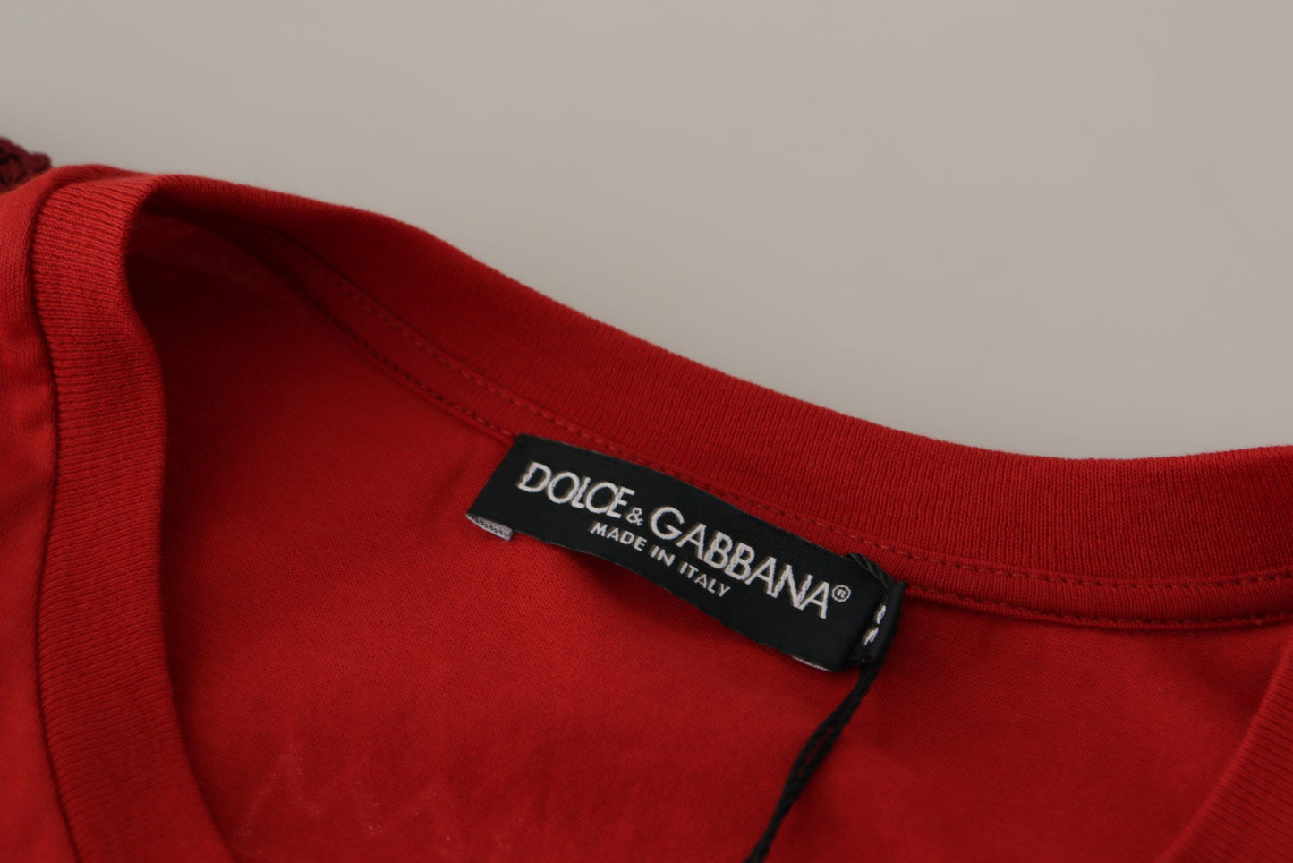 Dolce &amp; Gabbana T-shirt à col rond rouge Amor Vincit Omnia