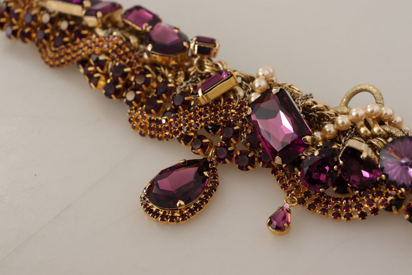 Dolce &amp; Gabbana Collier en laiton doré et cristal violet Sicile