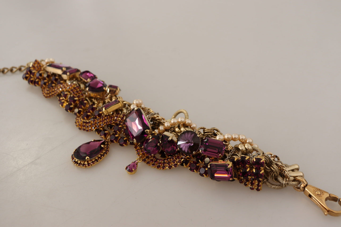 Dolce &amp; Gabbana Collier en laiton doré et cristal violet Sicile