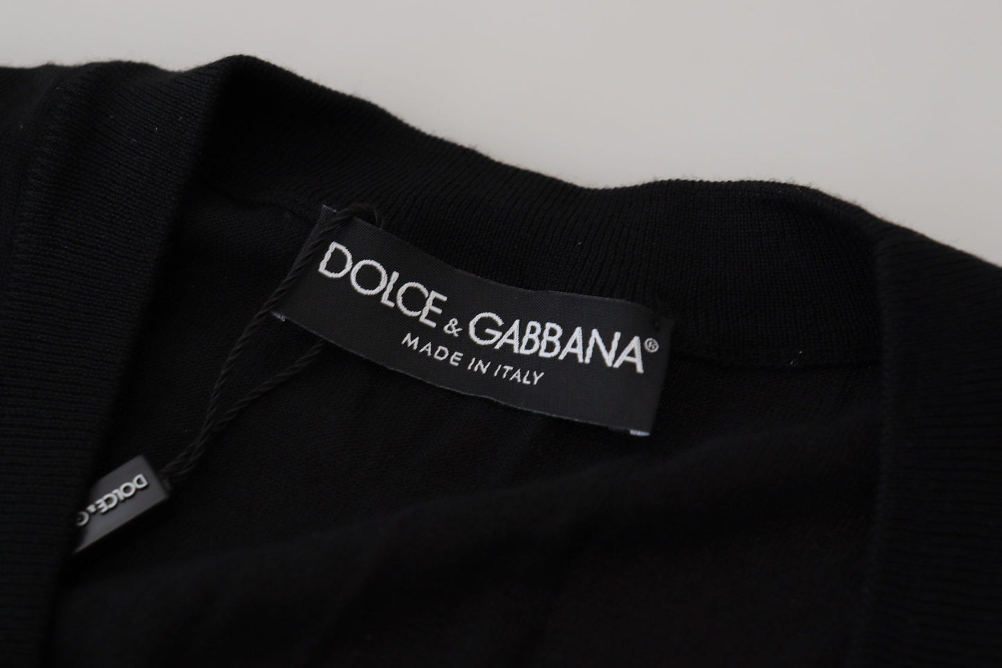 Dolce &amp; Gabbana Strickjacke aus schwarzer Wolle mit Knöpfen