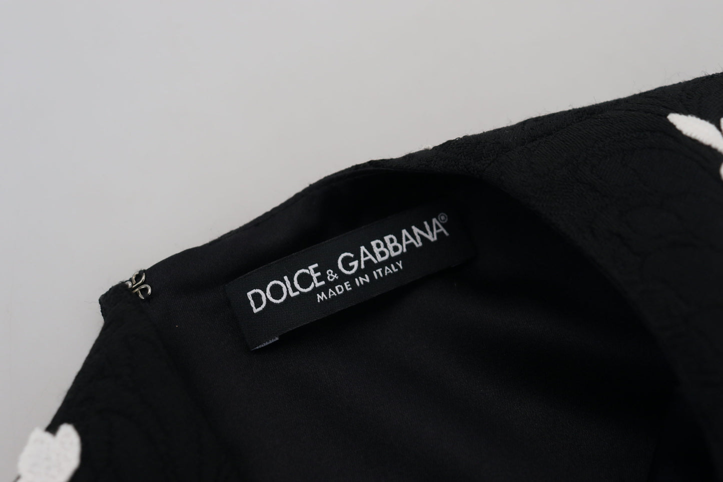 Dolce &amp; Gabbana Schwarzes A-Linien-Kleid mit Spitzenbesatz und halben Ärmeln