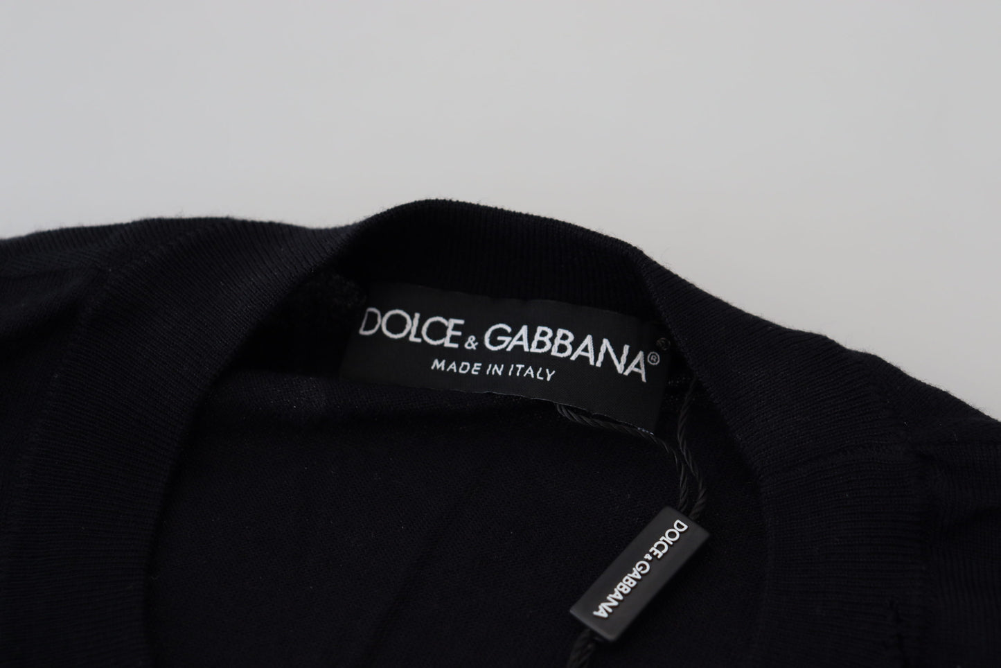 Dolce &amp; Gabbana Pull à col rond en laine vierge noire