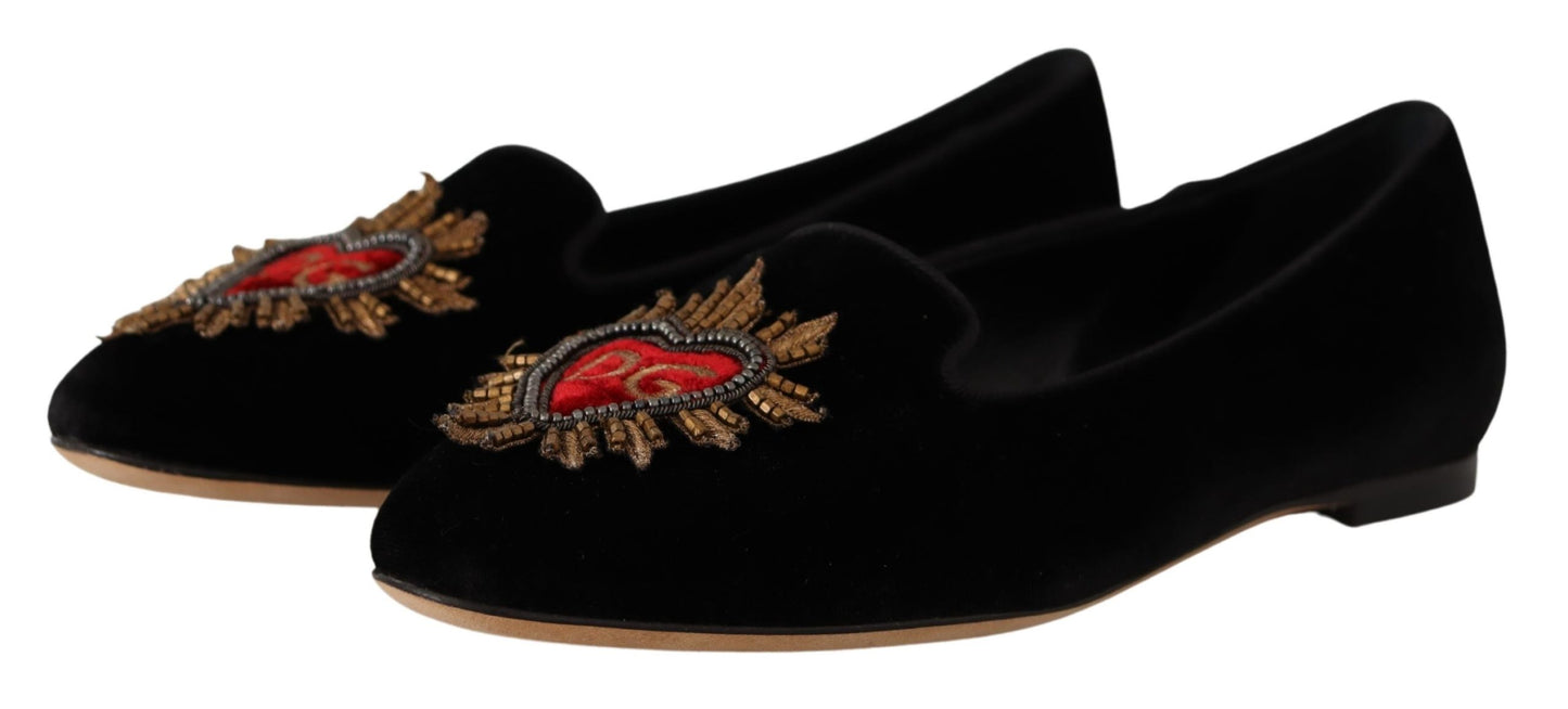 Dolce &amp; Gabbana Chaussures plates noires à enfiler avec patch DG Sacred Heart