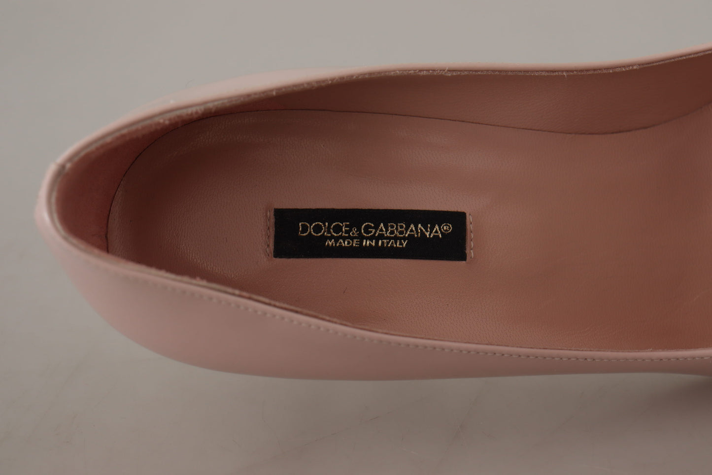 Dolce &amp; Gabbana Escarpins à talons chaton en cuir verni rose