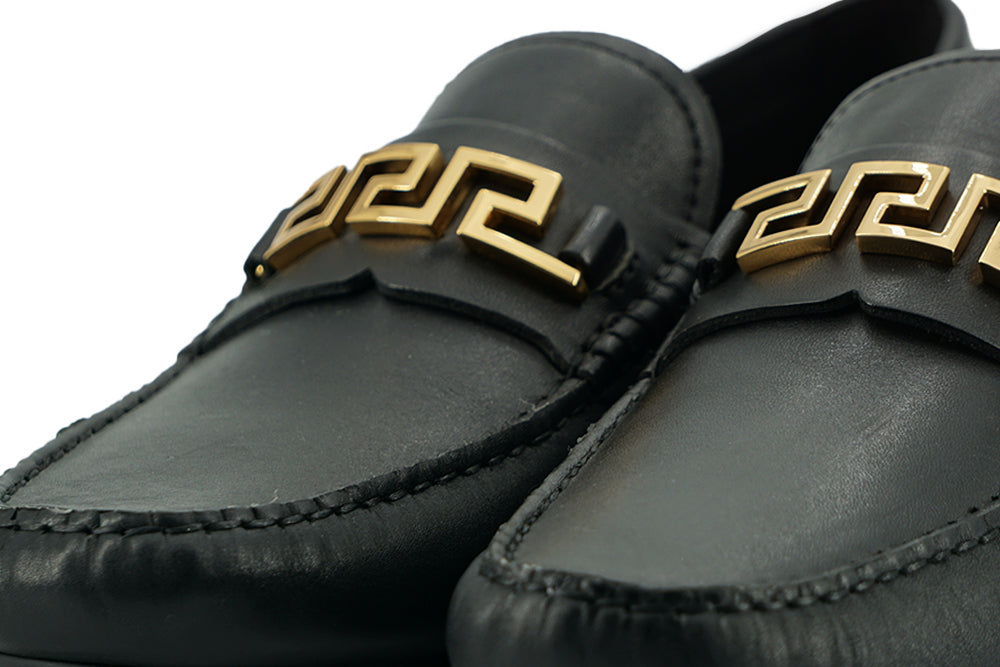 Mocassins Versace en cuir de veau noir