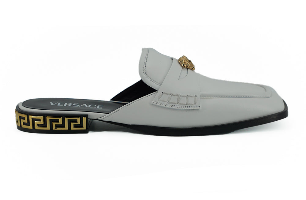 Versace - Claquettes plates en cuir de veau blanc