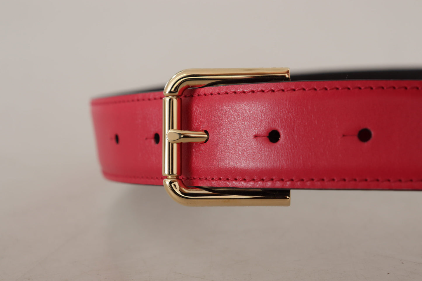 Dolce &amp; Gabbana Ceinture à boucle en métal avec logo doré en cuir de veau rouge