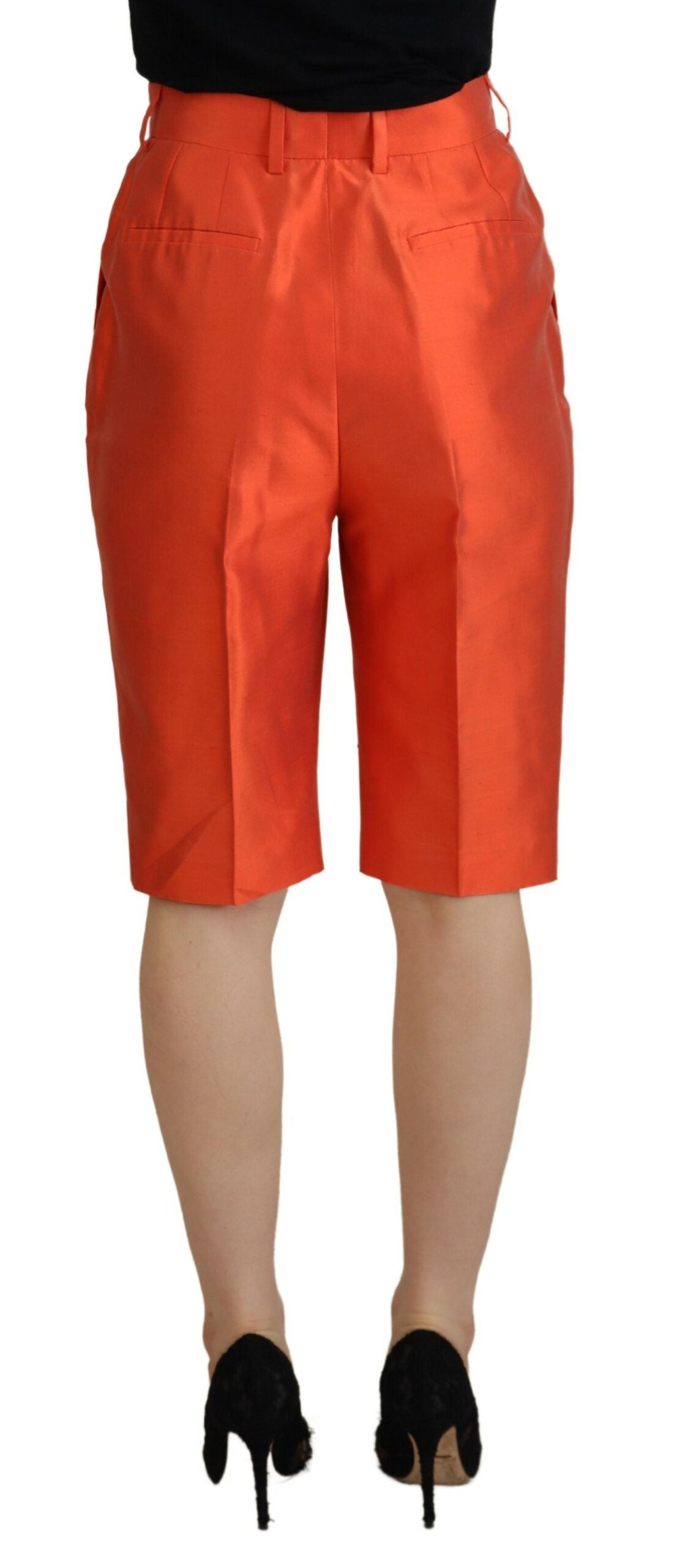 Dolce &amp; Gabbana Orangefarbene, kurze Hose aus Seide mit hoher Taille