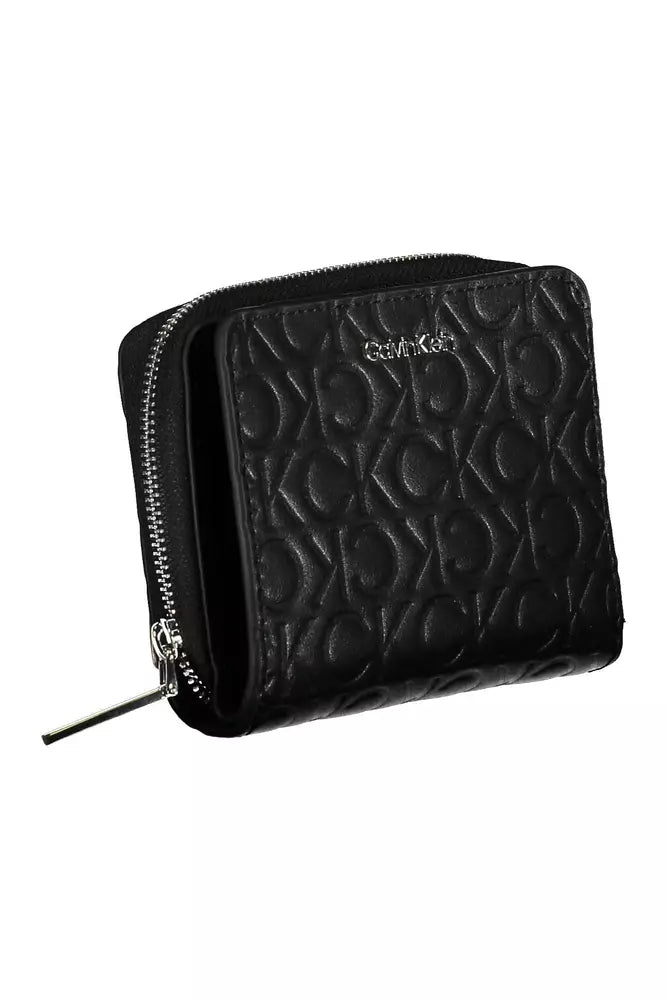 Calvin Klein Elegant Black Zip Wallet with Contrast Detailing