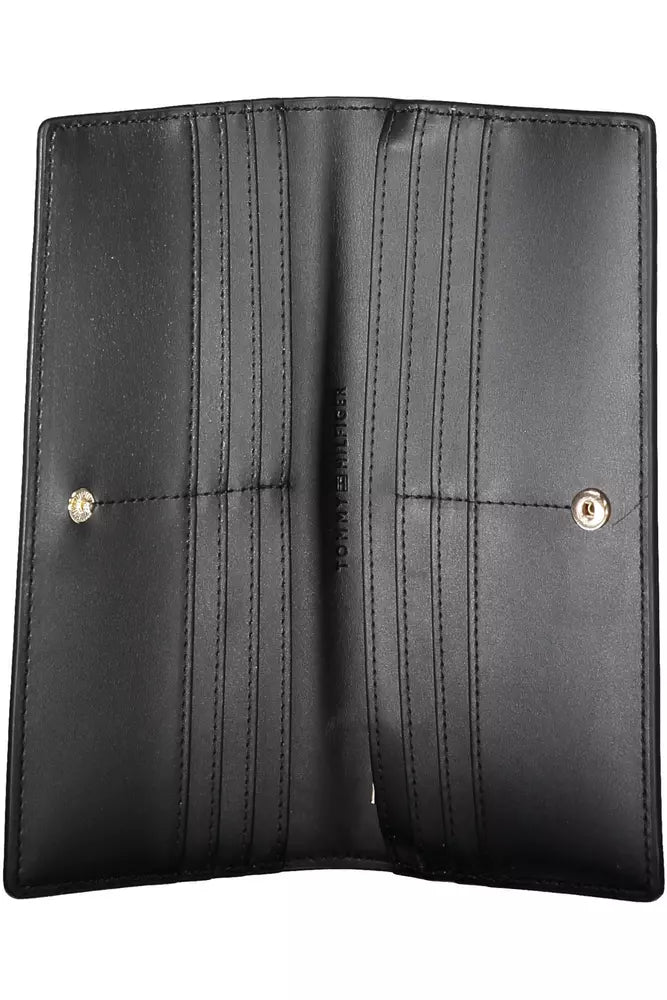 Tommy Hilfiger Elegant Black Zip Wallet with Secure Closure