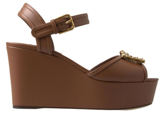 Dolce &amp; Gabbana Sandales compensées AMORE en cuir marron