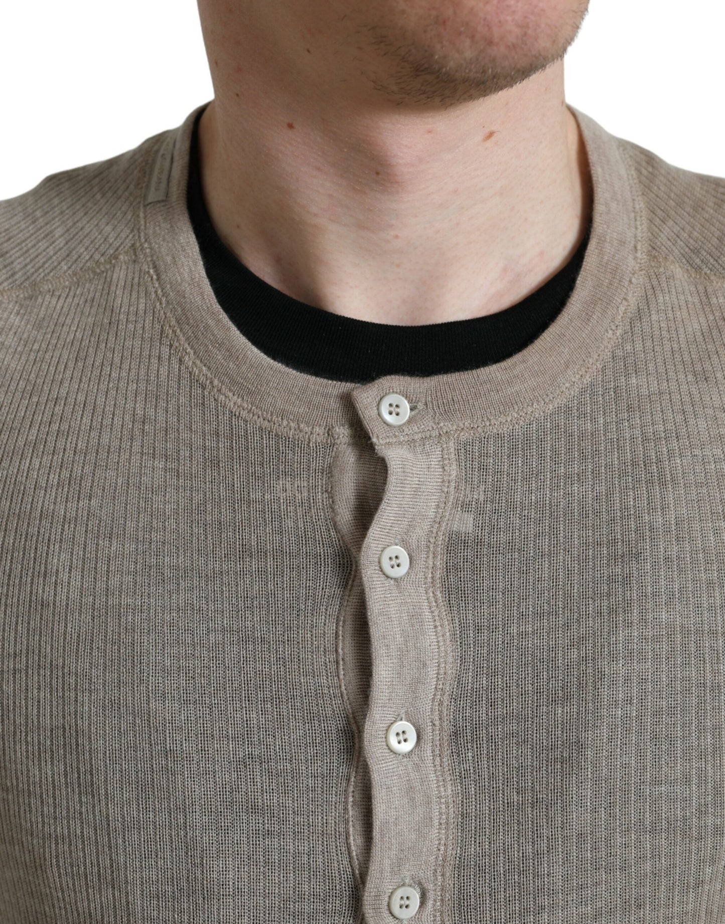 Dolce &amp; Gabbana Henley Pull Pull en cachemire beige