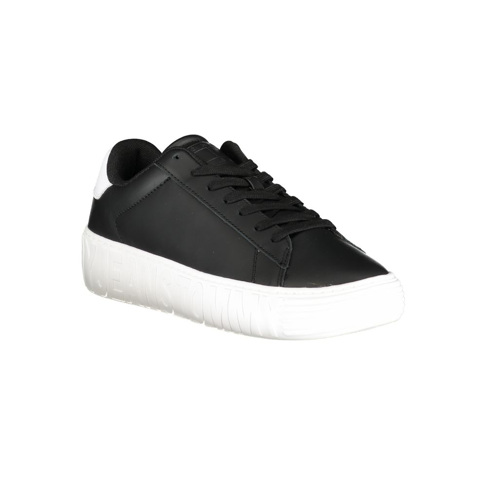 Tommy Hilfiger Sleek Black Sneakers with Contrasting Details