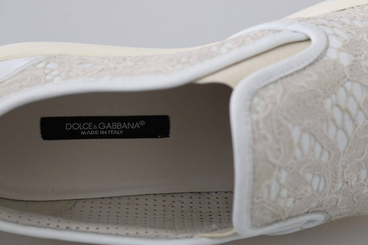 Dolce &amp; Gabbana Mocassins à enfiler en cuir blanc avec dentelle